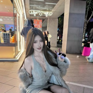 请输入相册名称