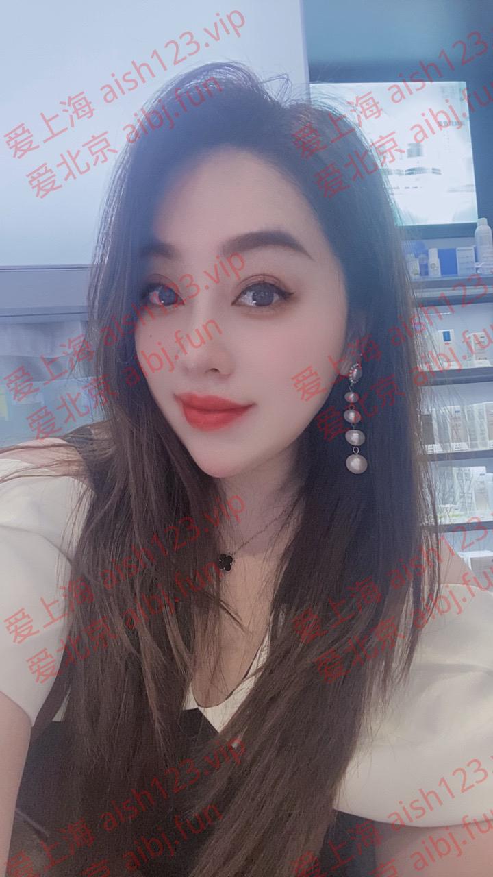 菲菲2.jpg